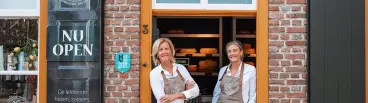 Moeder en dochter achter Charlot’s Delicatessen, trots op hun delicatessenzaak