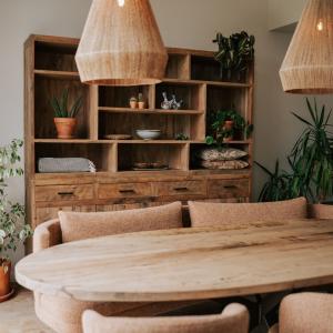 duurzame tafel van oud hout