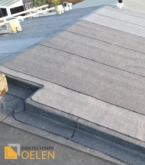 Dakrenovatie, kwaliteit dakbedekking, Daktechniek Oelen, uw dakdekkersbedrijf voor Hoogeveen en omstreken! Dakdekker Hoogeveen Dakdekker Coevorden Dakdekker Hollandscheveld Dakdekker Noordscheschut Dakdekker Elim Dakdekker Fluitenberg Dakde