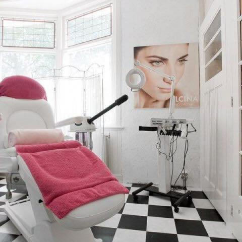 Schoonheidssalon Goldfinger Zaandam