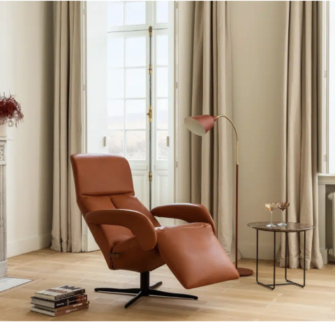 15% korting op de Jori relaxfauteuils Symphony en Yoga en de Jori Linea bank bij Bot Meubelen Hoorn