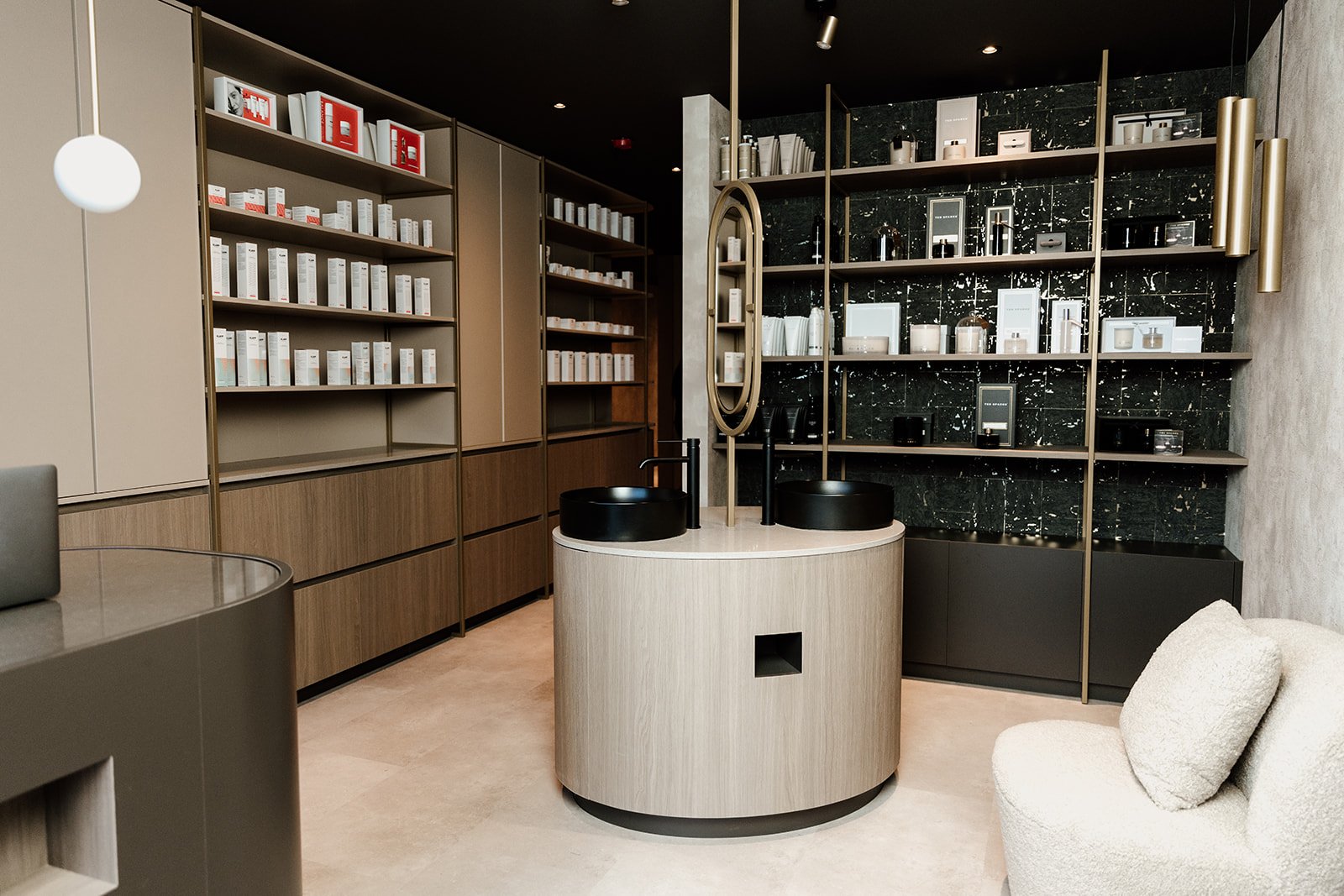 Schoonheidssalon in Liempde bij Boxtel: gezichtsbehandelingen, massage en IPL bij KNAPP